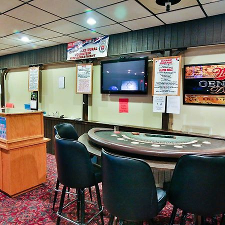 Great American Inn & Suites Devils Lake Buitenkant foto